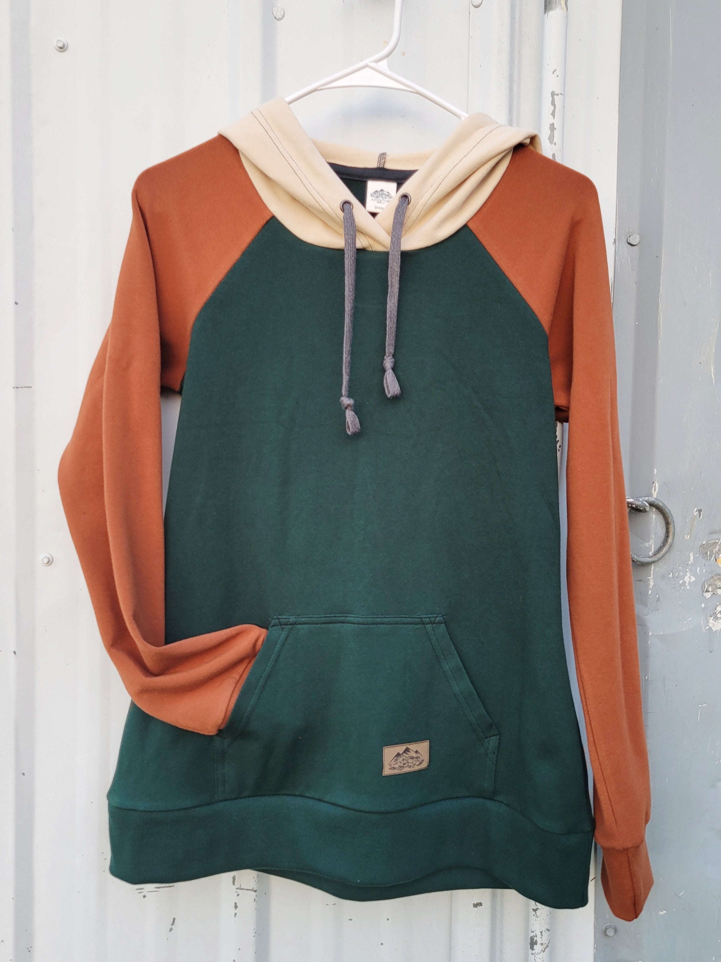 Women's Pine/Cinnamon/Cream Colorblock Hoodie