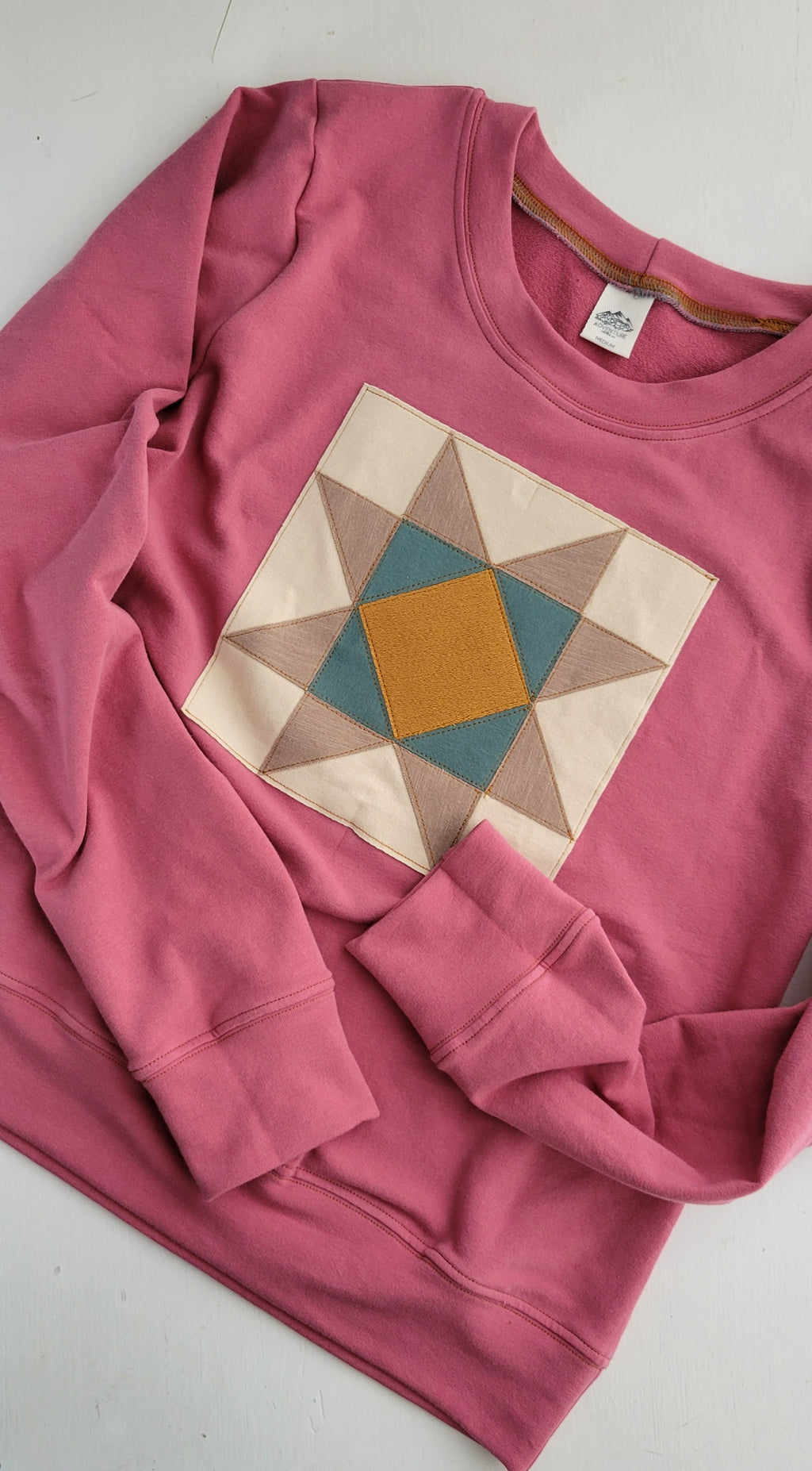 Women's Quilt Block Pullover